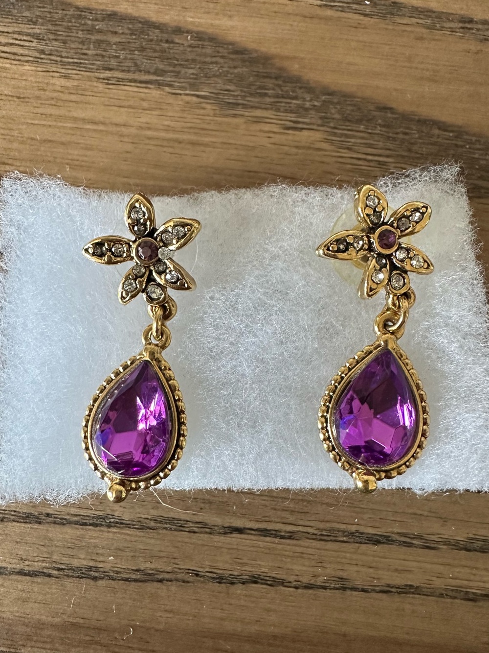 Vintage Gold Tone Floral & Purple Teardrop Rhinestone Dangle Earrings